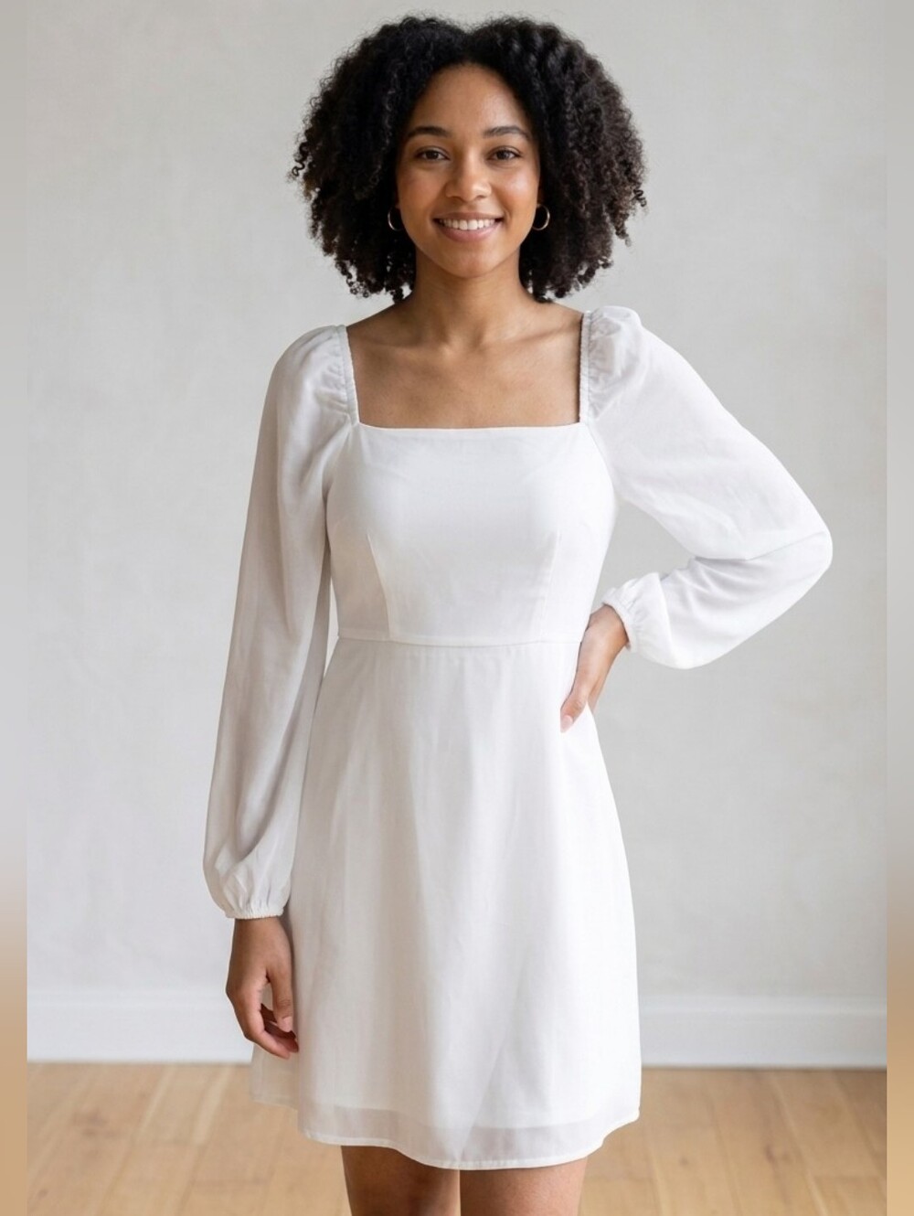 Simons Twik White Square-Neck Long-Sleeve Sheer Chemise Size M NWT